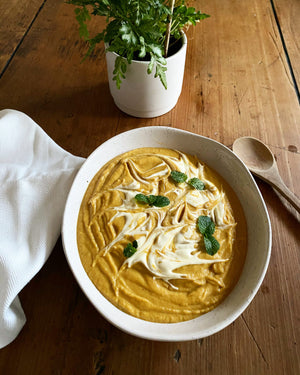 HOW TO EAT MINDFULLY + Roasted Pumpkin and Cauliflower Soup